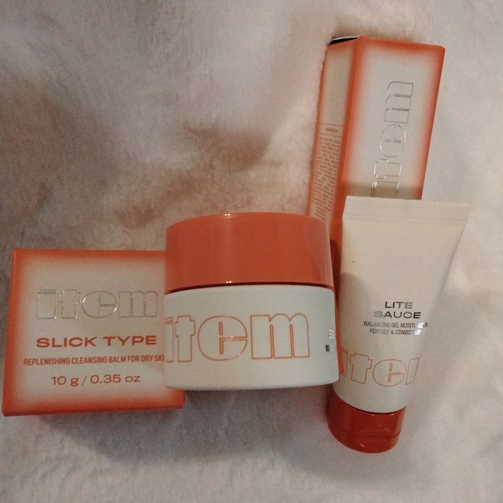 ITEM BEAUTY Slick Type Cleansing Balm and Lite Sauce Balancing Gel Moisturizer